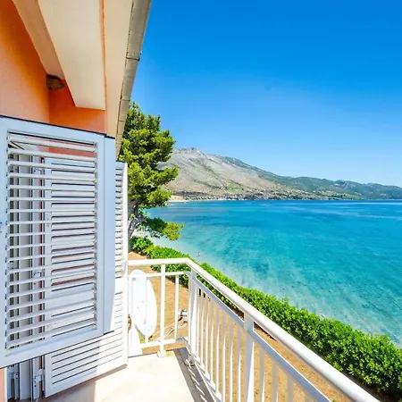 Beachfront Vuletic - Apartment
